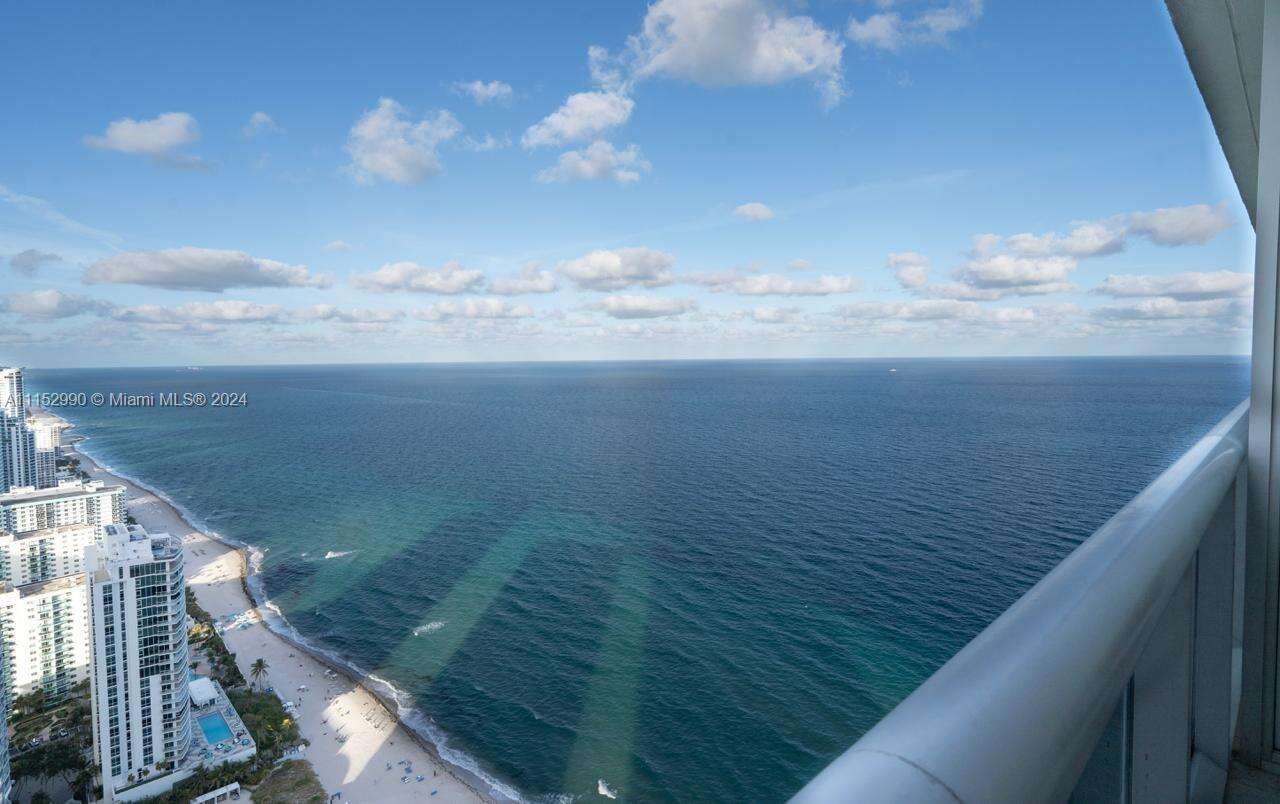 The Beach Club Two at 1830 Ocean Dr, Hallandale Beach, FL 33009 - For Rent photo 8