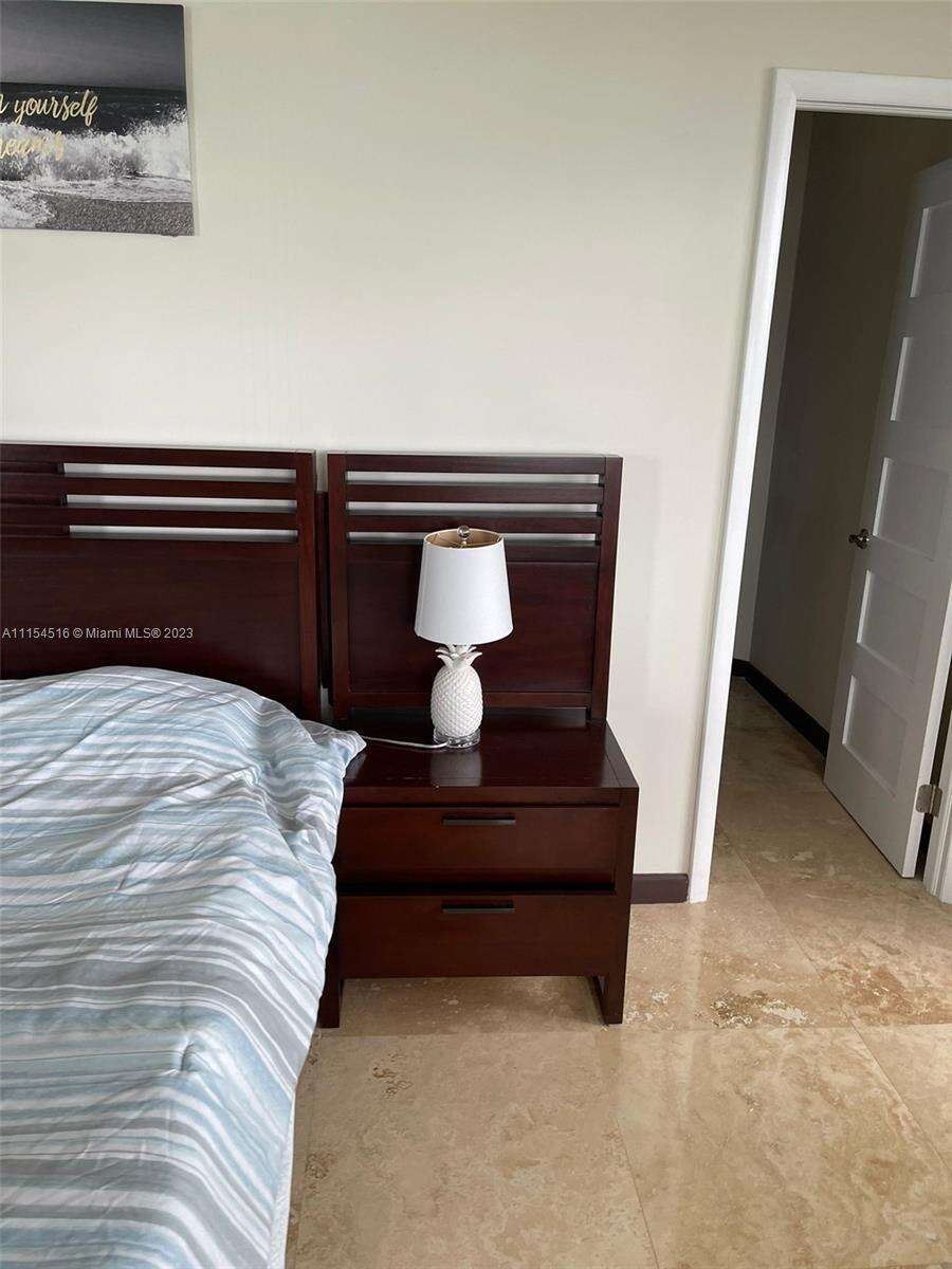 Sea Air Towers at 3725 Ocean Dr, Hollywood, FL 33019 - For Rent photo 18