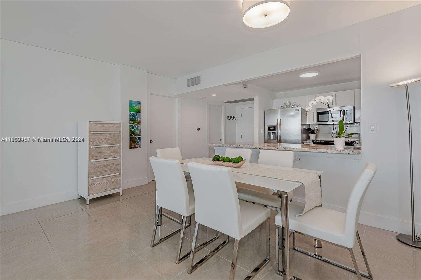 Roney Palace at 2301 Collins Ave, Miami Beach, FL 33139 - For Rent photo 20