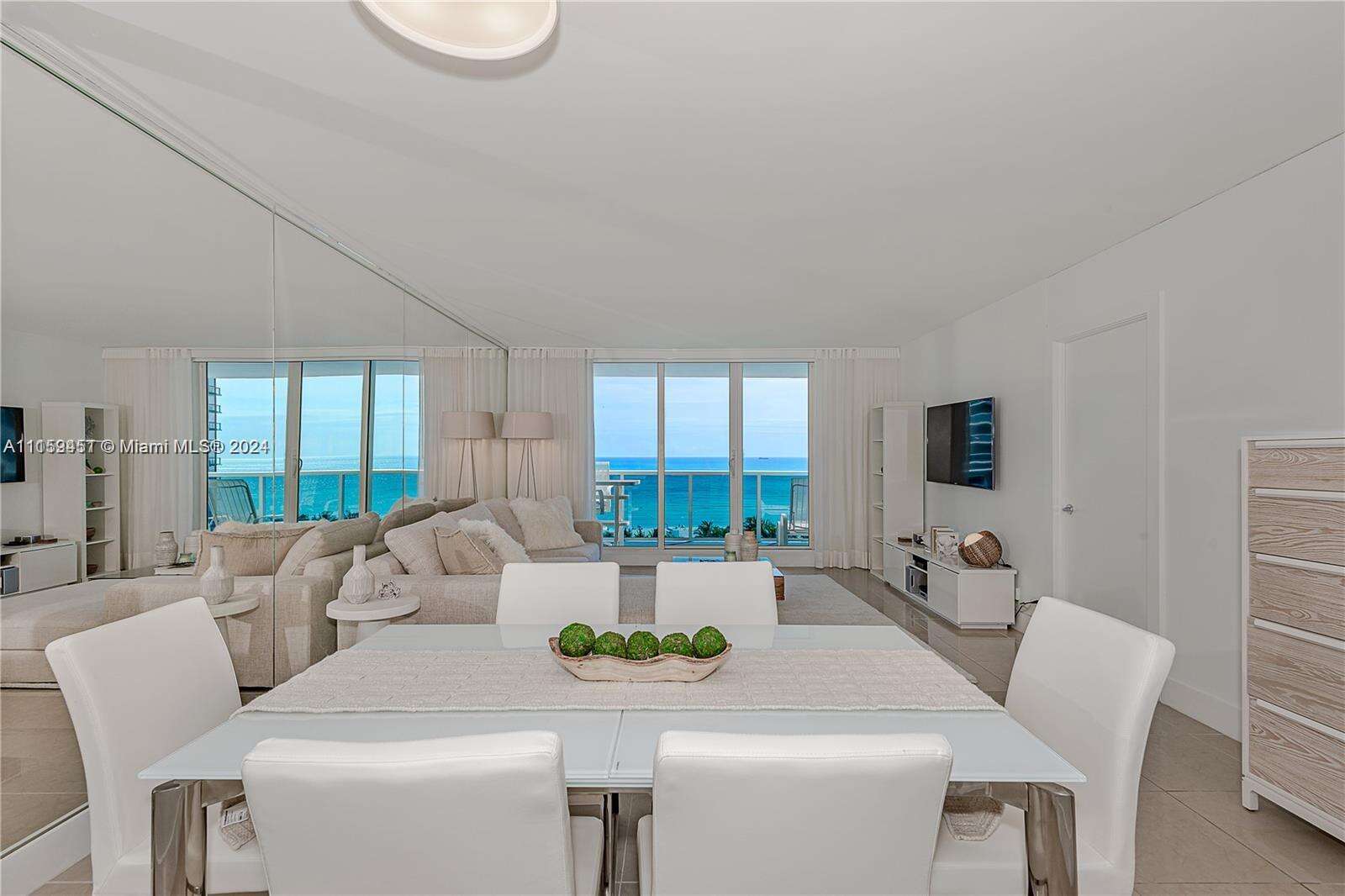 Roney Palace at 2301 Collins Ave, Miami Beach, FL 33139 - For Rent photo 26
