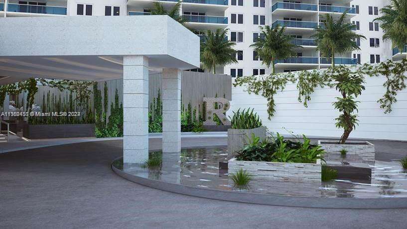 Roney Palace at 2301 Collins Ave, Miami Beach, FL 33139 - For Rent photo 38