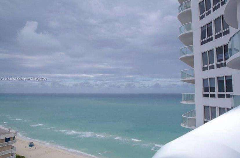 Akoya at 6365 Collins Ave, Miami Beach, FL 33141 - For Rent photo 13