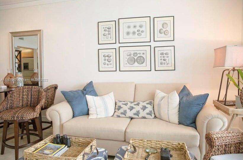 Akoya at 6365 Collins Ave, Miami Beach, FL 33141 - For Rent photo 5