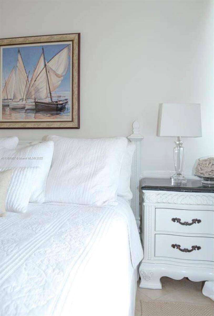 Akoya at 6365 Collins Ave, Miami Beach, FL 33141 - For Rent photo 9
