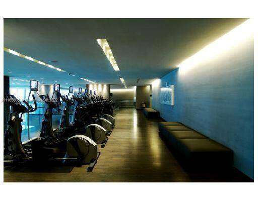 The Beach Club Two at 1830 Ocean Dr, Hallandale Beach, FL 33009 - For Rent photo 27