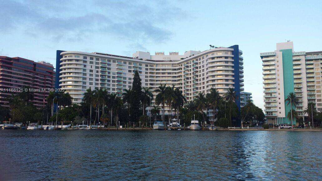 Seacoast 5151 at 5161 Collins Ave, Miami Beach, FL 33140 - For Rent photo 13