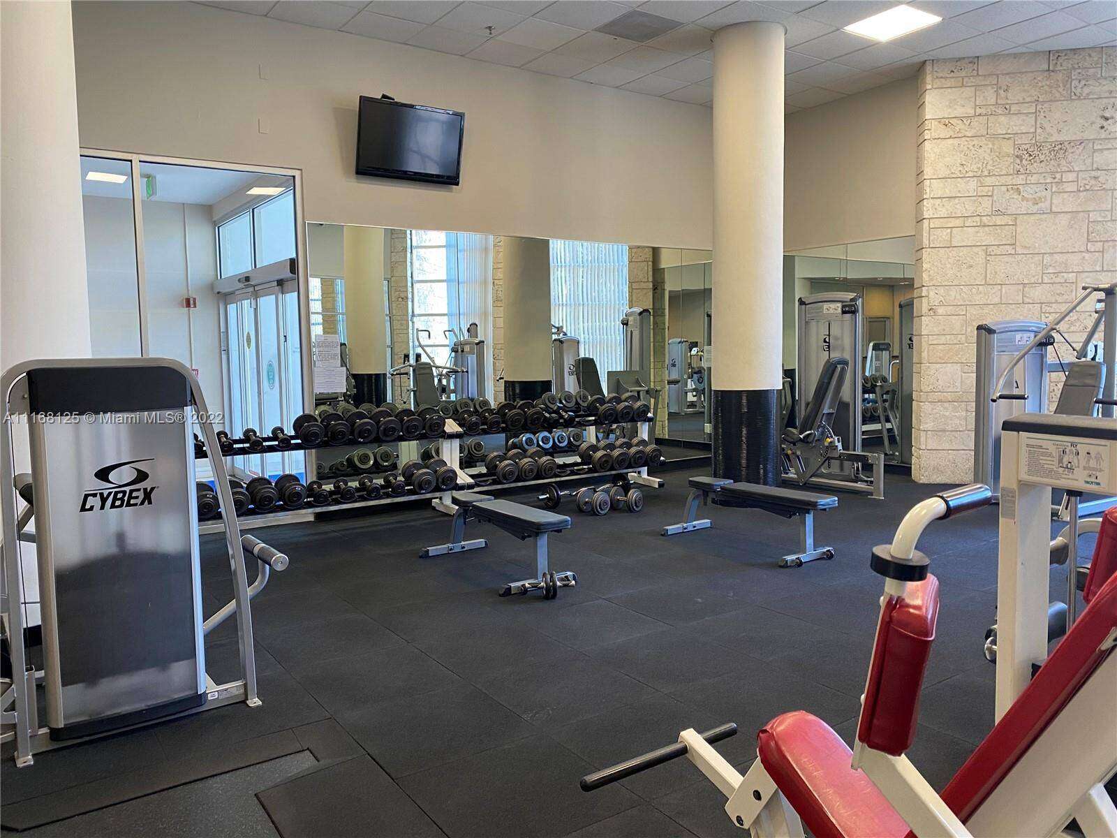 Seacoast 5151 at 5161 Collins Ave, Miami Beach, FL 33140 - For Rent photo 19