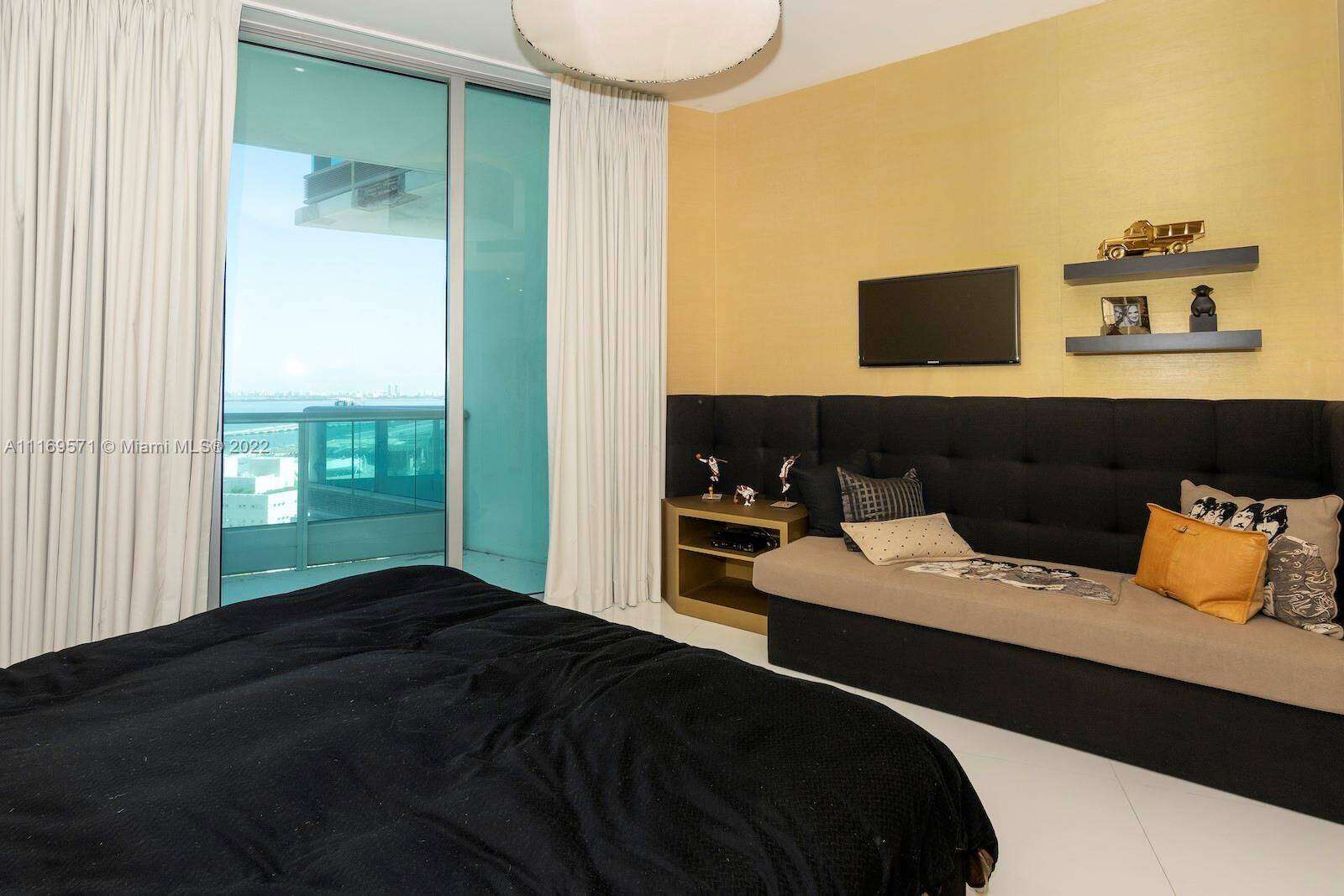 900 Biscayne at 900 Biscayne Blvd, Miami, FL 33132 - For Rent photo 35