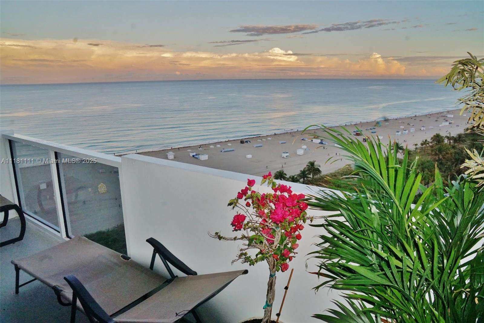 Decoplage at 100 Lincoln Rd, Miami Beach, FL 33139 - For Rent photo 2