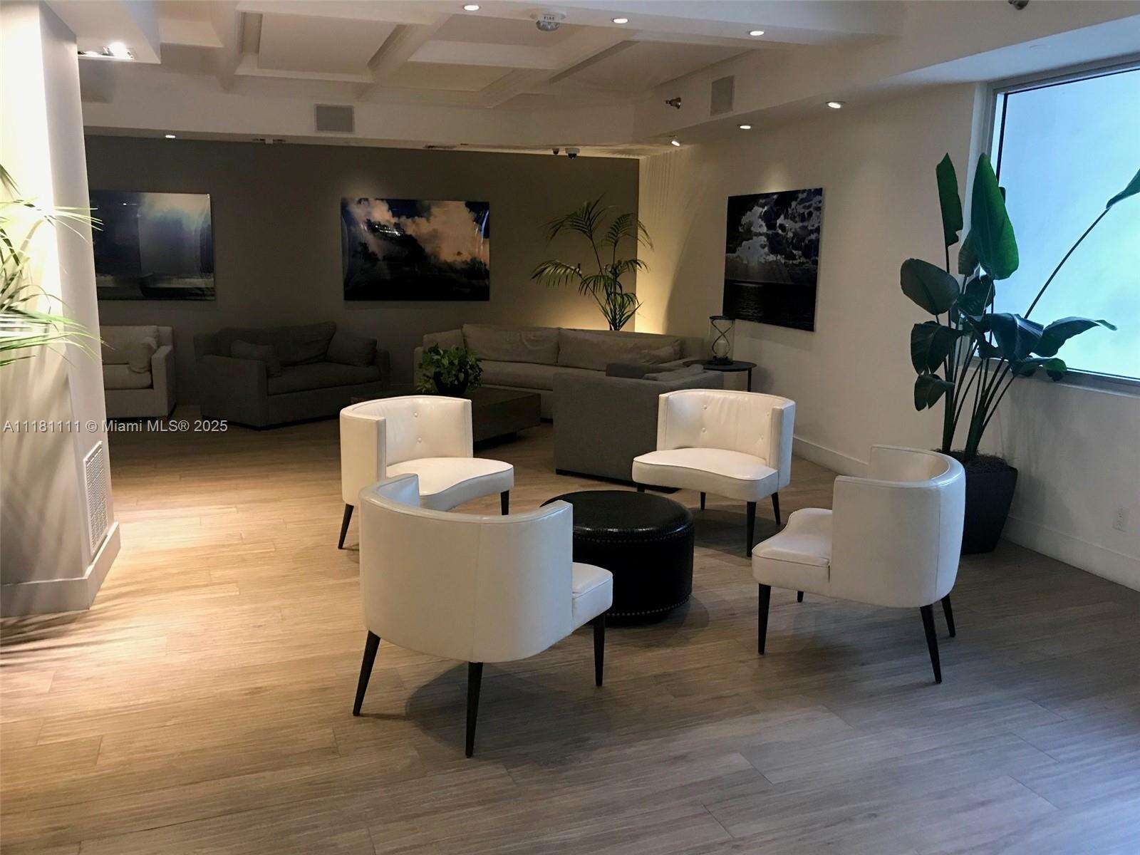 Decoplage at 100 Lincoln Rd, Miami Beach, FL 33139 - For Rent photo 23