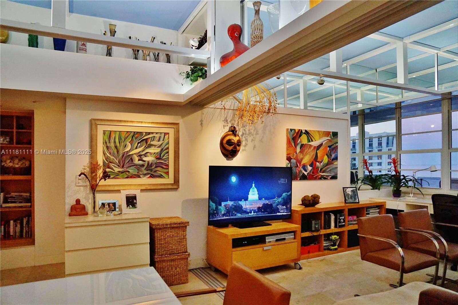 Decoplage at 100 Lincoln Rd, Miami Beach, FL 33139 - For Rent photo 6