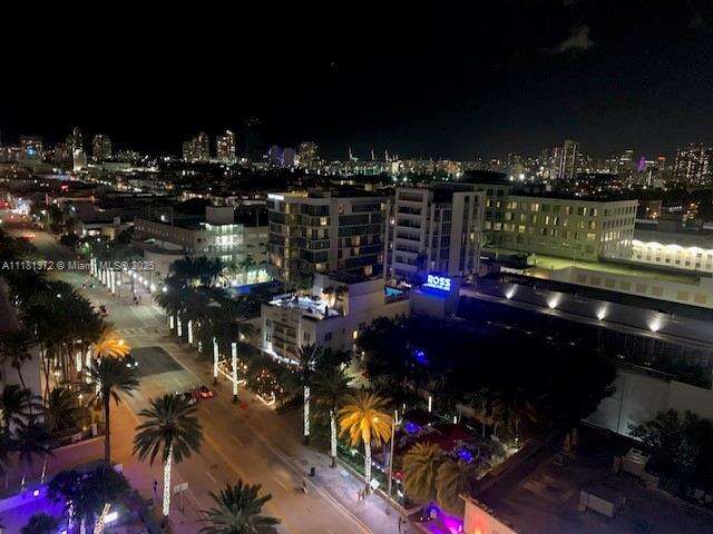 Decoplage at 100 Lincoln Rd, Miami Beach, FL 33139 - For Rent photo 17
