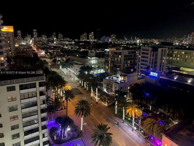 Decoplage at 100 Lincoln Rd, Miami Beach, FL 33139 - For Rent photo 18