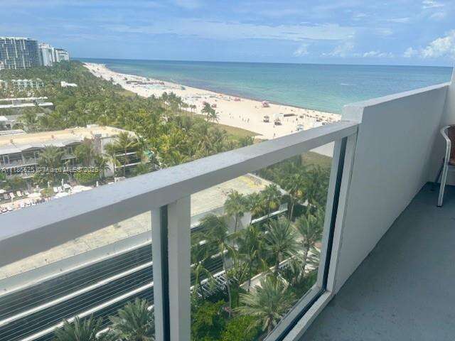 Decoplage at 100 Lincoln Rd, Miami Beach, FL 33139 - For Rent photo 13