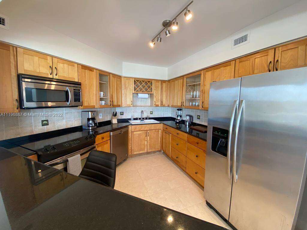 Seacoast 5151 at 5151 Collins Ave, Miami Beach, FL 33140 - For Rent photo 8