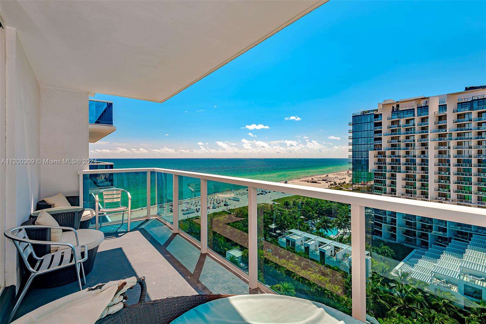 Roney Palace at 2301 Collins Ave, Miami Beach, FL 33139 - For Rent photo 1