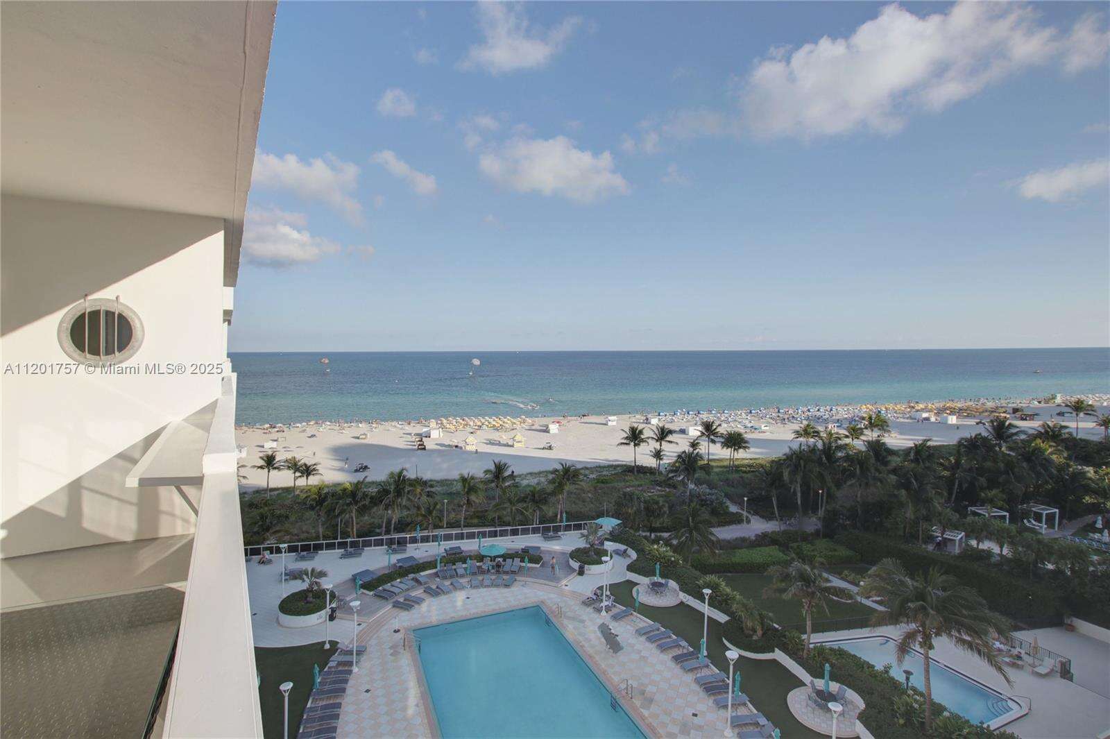 Decoplage at 100 Lincoln Rd, Miami Beach, FL 33139 - For Rent photo 2