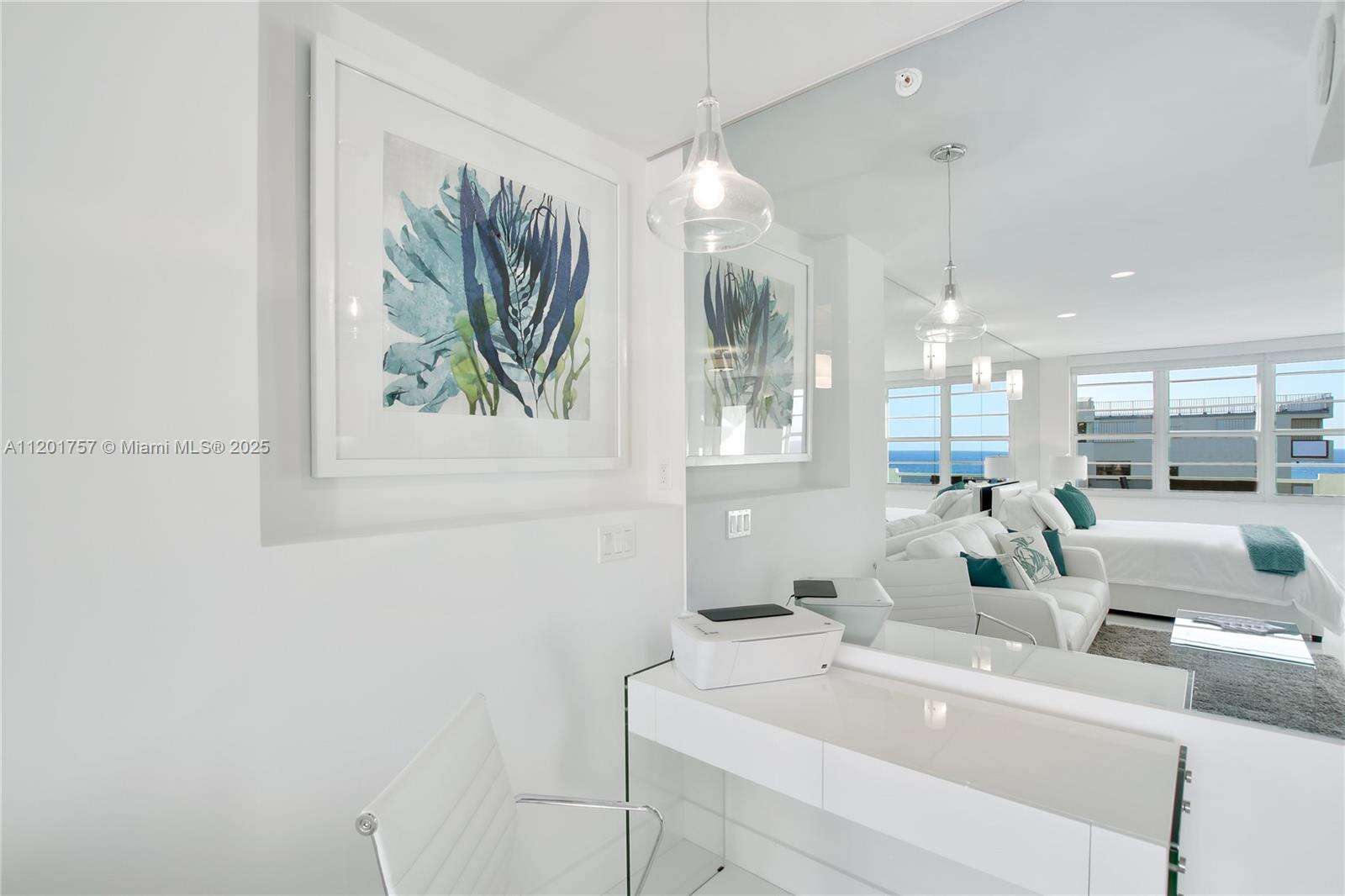 Decoplage at 100 Lincoln Rd, Miami Beach, FL 33139 - For Rent photo 15