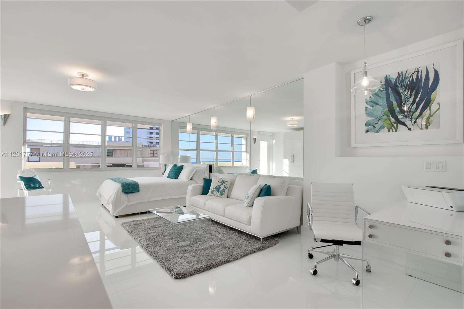 Decoplage at 100 Lincoln Rd, Miami Beach, FL 33139 - For Rent photo 8
