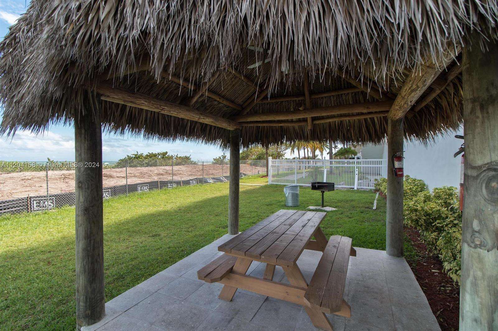 The Pavilion at 5601 Collins Ave, Miami Beach, FL 33140 - For Rent photo 29