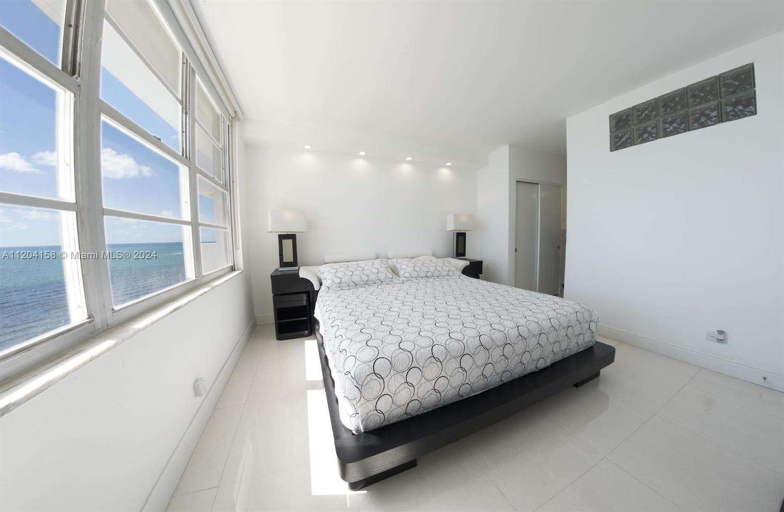 The Pavilion at 5601 Collins Ave, Miami Beach, FL 33140 - For Rent photo 5