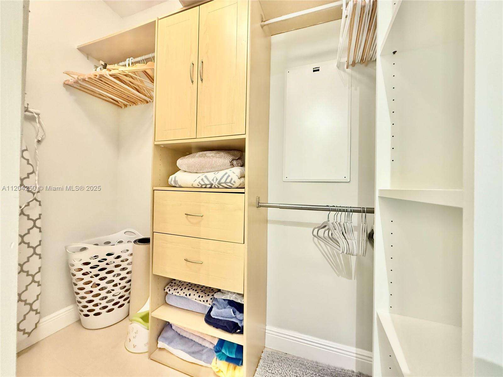 The Beach Club Two at 1830 Ocean Dr, Hallandale Beach, FL 33009 - For Rent photo 15