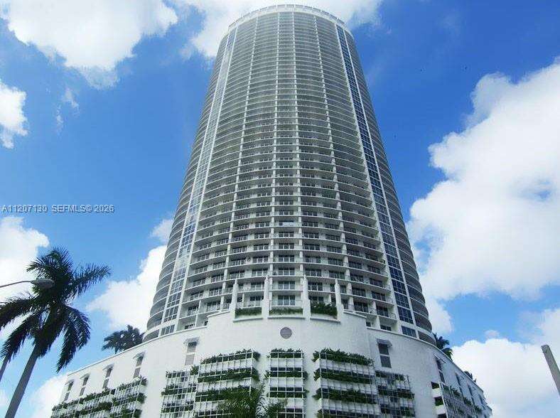 Opera Tower at 1750 Bayshore Dr, Miami, FL 33132 - For Rent photo 37