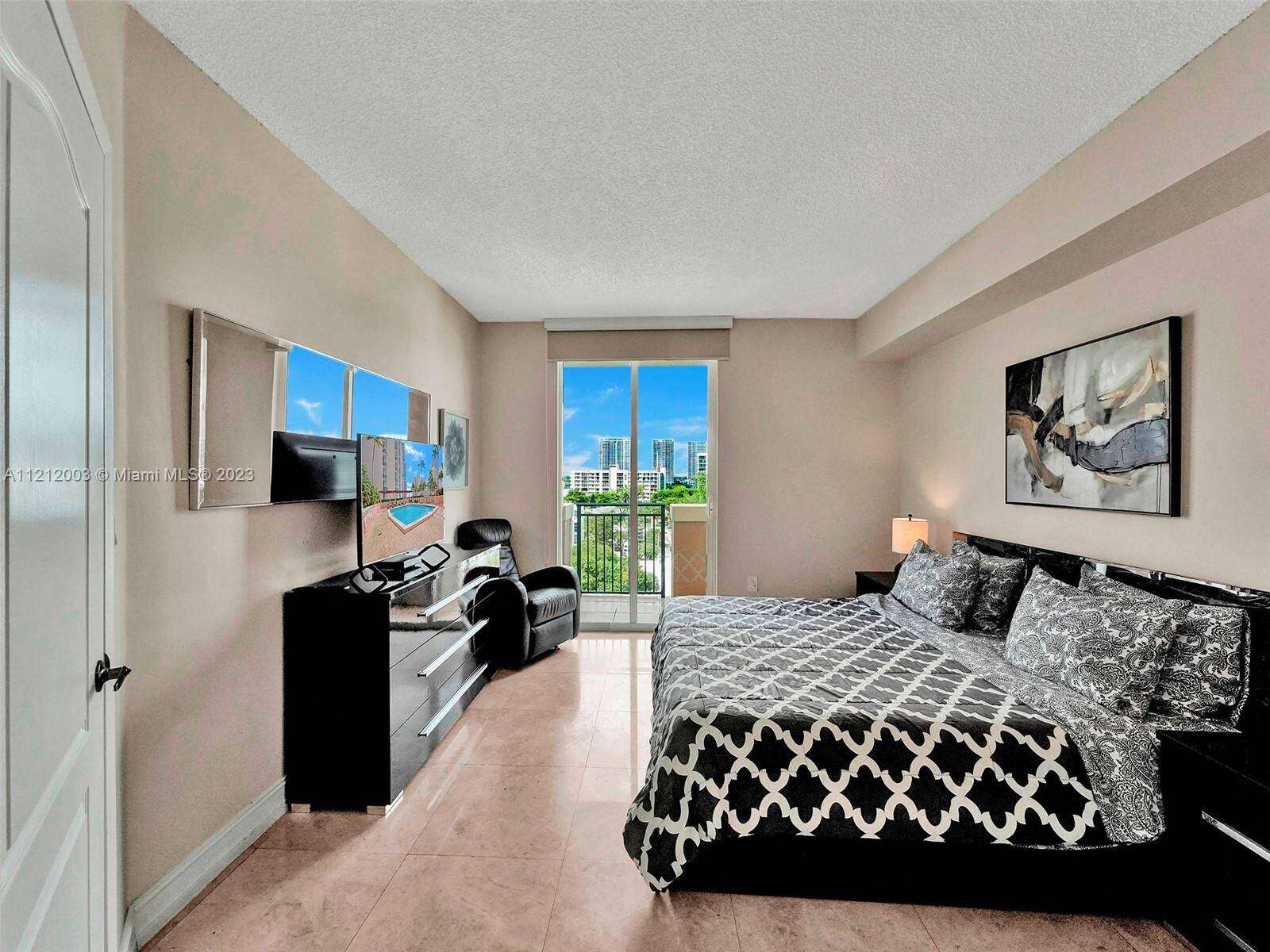 King David at 17555 Atlantic Blvd, Sunny Isles Beach, FL 33160 - For Rent photo 19