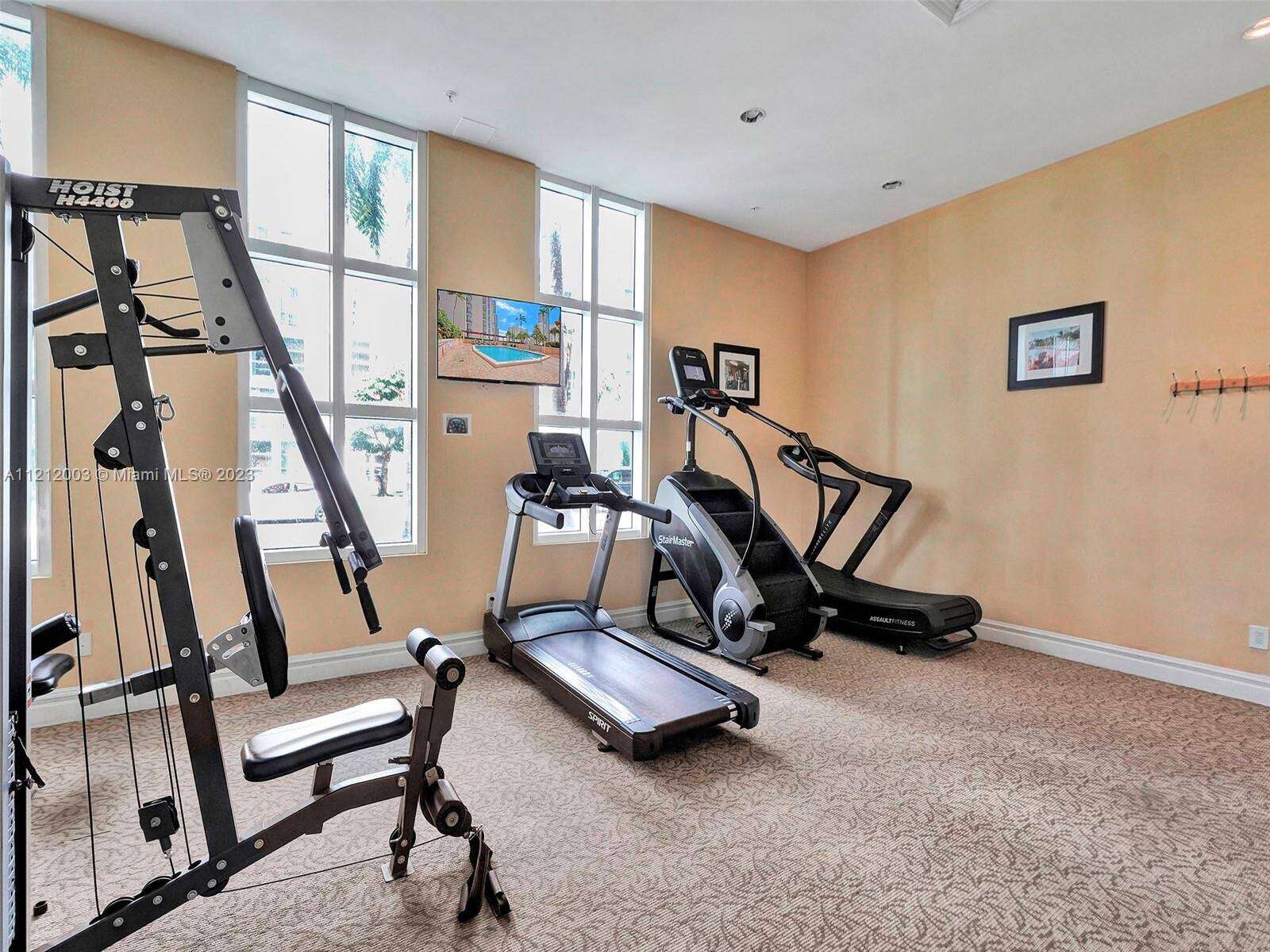 King David at 17555 Atlantic Blvd, Sunny Isles Beach, FL 33160 - For Rent photo 30