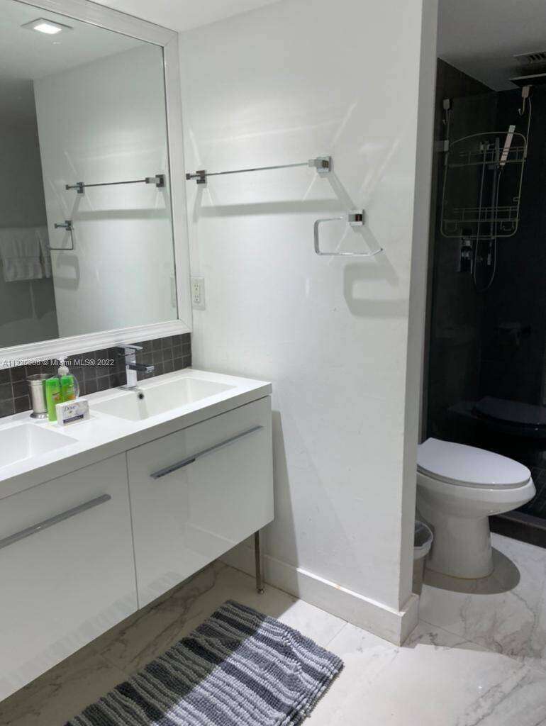 Roney Palace at 2301 Collins Ave, Miami Beach, FL 33139 - For Rent photo 13