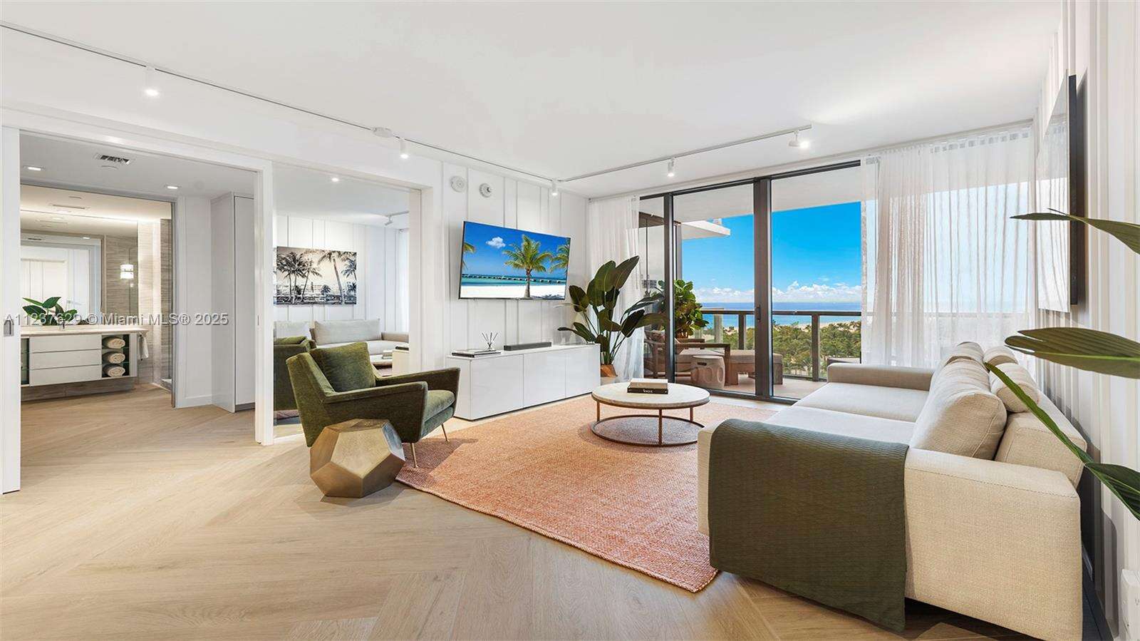 W South Beach at 2201 Collins Ave, Miami Beach, FL 33139 - For Rent photo 1