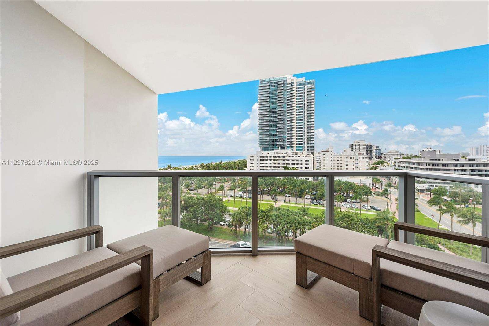 W South Beach at 2201 Collins Ave, Miami Beach, FL 33139 - For Rent photo 2
