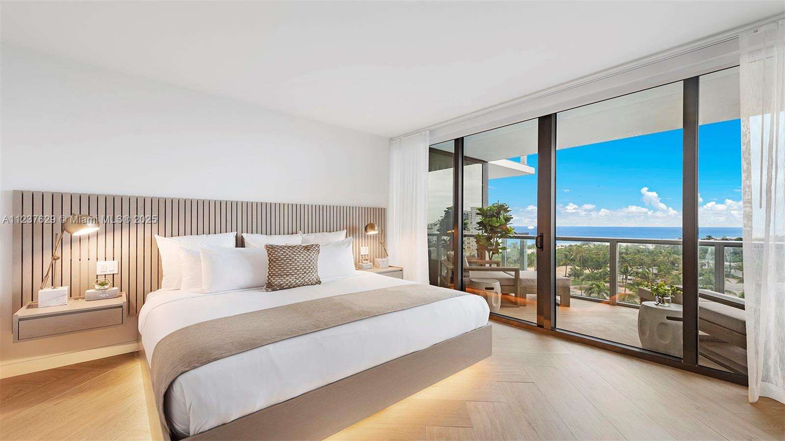 W South Beach at 2201 Collins Ave, Miami Beach, FL 33139 - For Rent photo 3