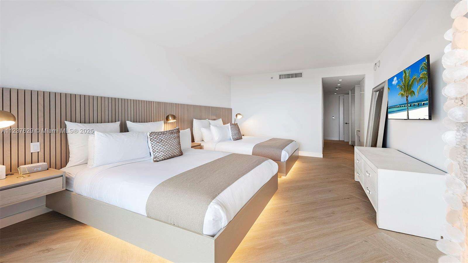 W South Beach at 2201 Collins Ave, Miami Beach, FL 33139 - For Rent photo 24