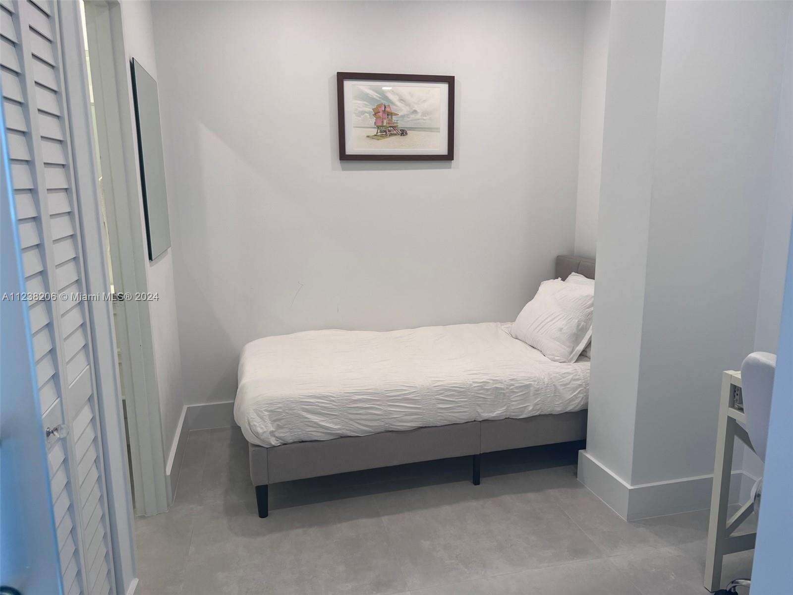 Decoplage at 100 Lincoln Rd, Miami Beach, FL 33139 - For Rent photo 12