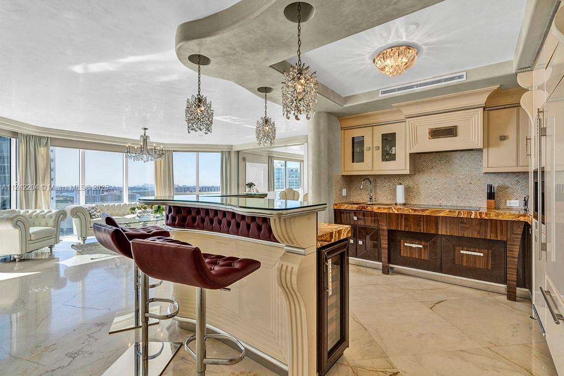 La Perla at 16699 Collins Ave, Sunny Isles Beach, FL 33160 - For Rent photo 7