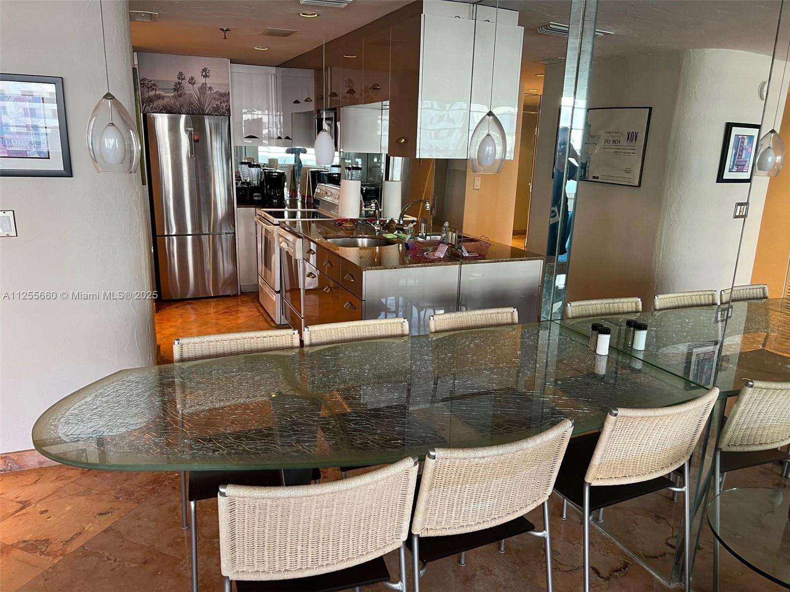 Decoplage at 100 Lincoln Rd, Miami Beach, FL 33139 - For Rent photo 15