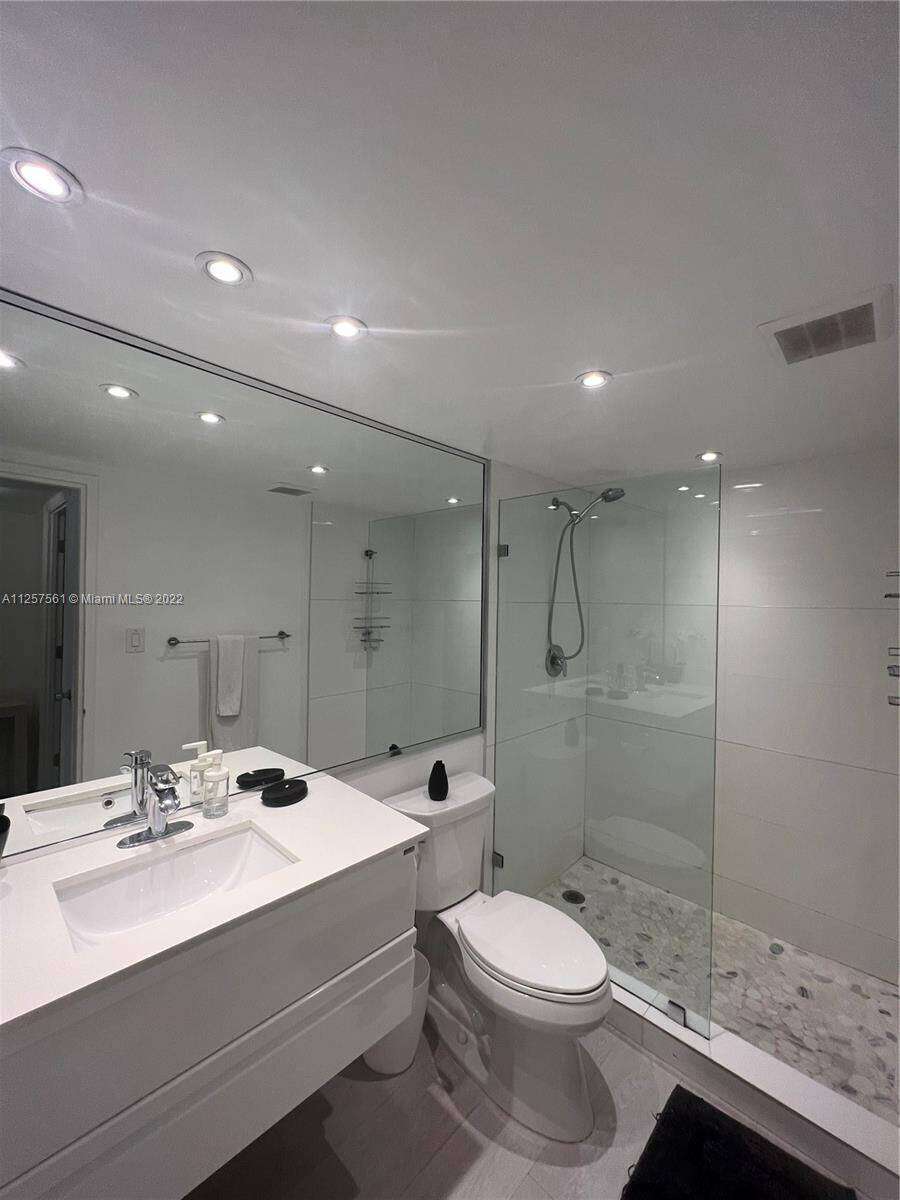 Seacoast 5151 at 5151 Collins Ave, Miami Beach, FL 33140 - For Rent photo 9