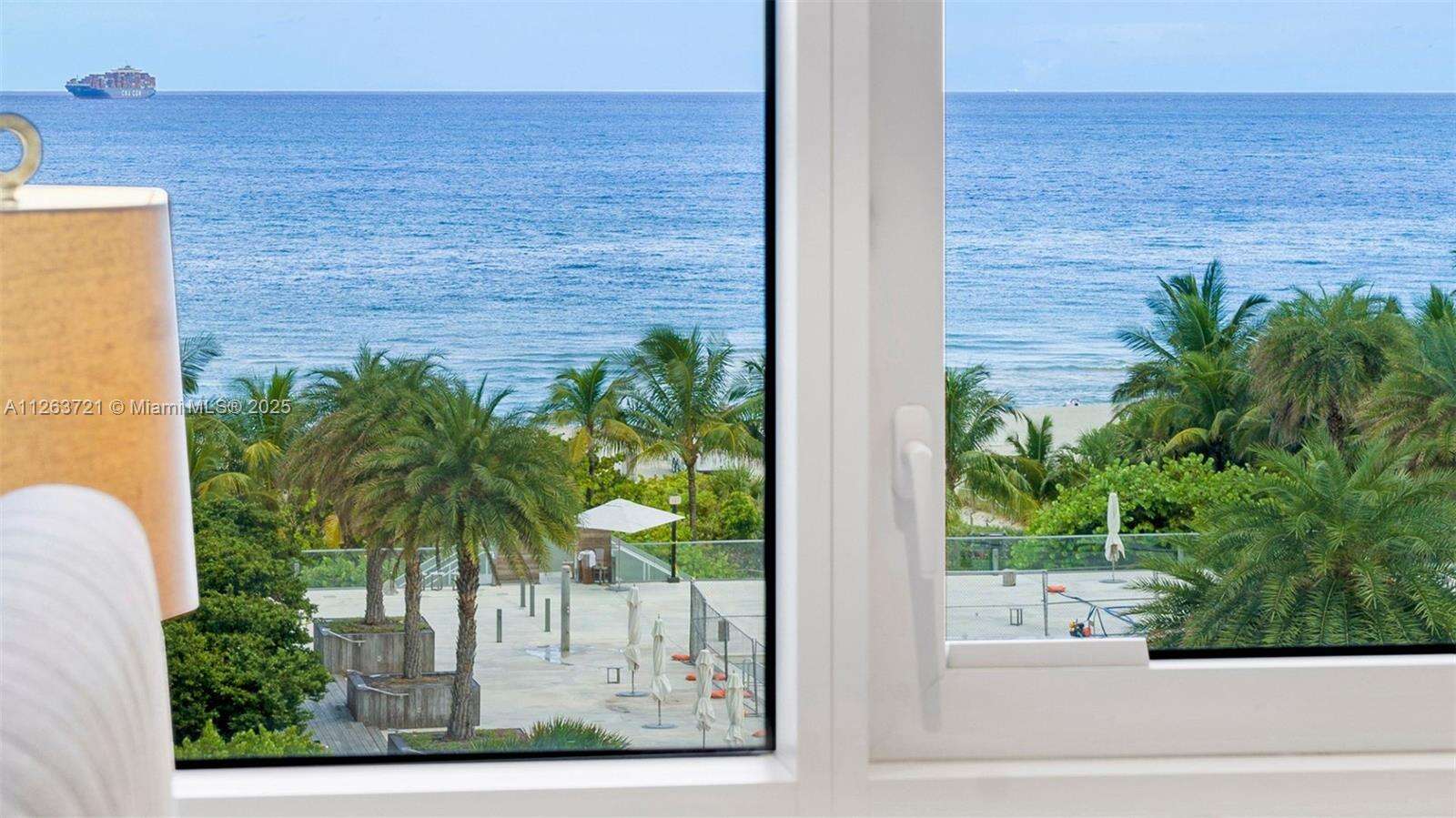 Roney Palace at 2301 Collins Ave, Miami Beach, FL 33139 - For Rent photo 19