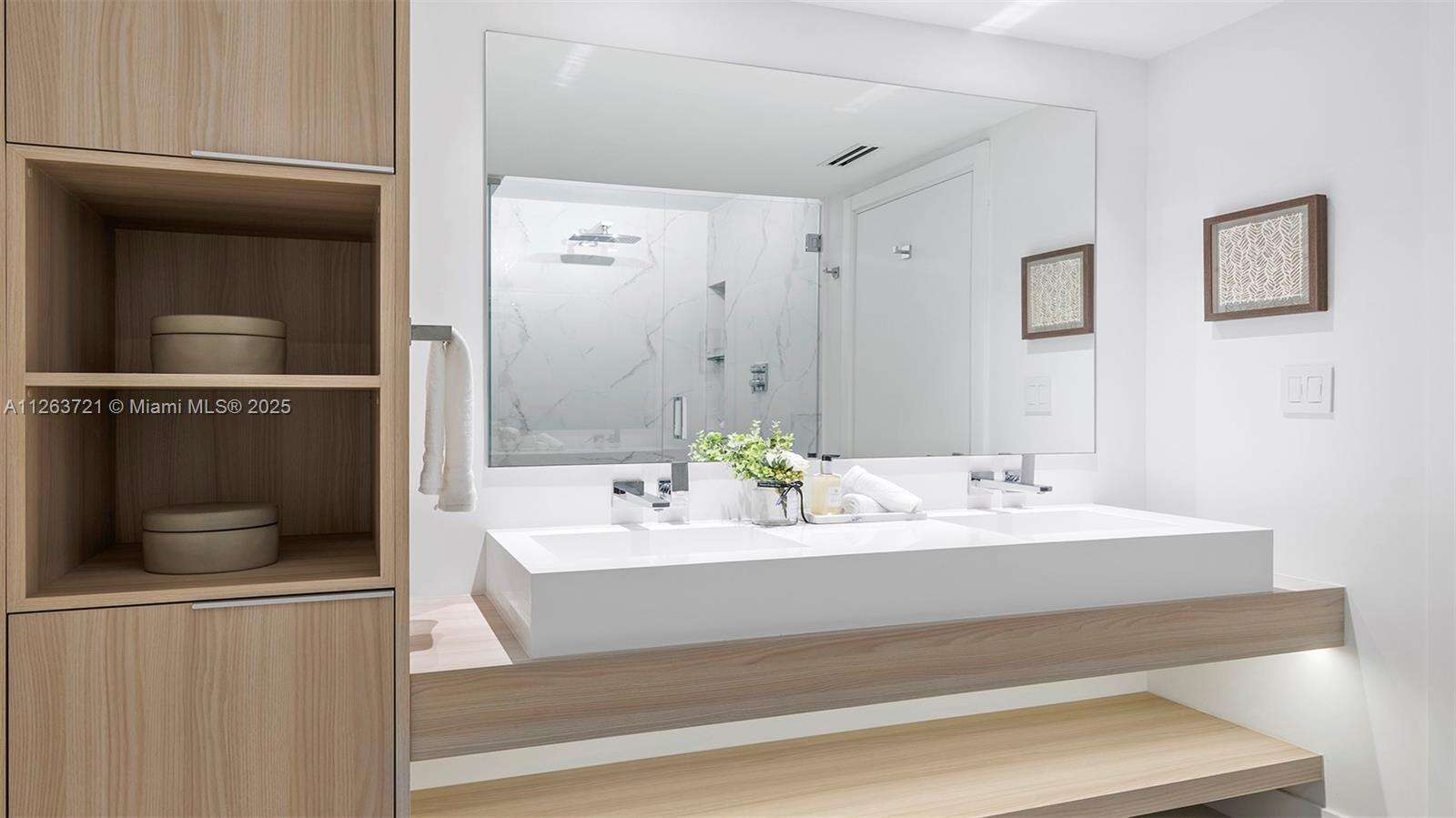 Roney Palace at 2301 Collins Ave, Miami Beach, FL 33139 - For Rent photo 26
