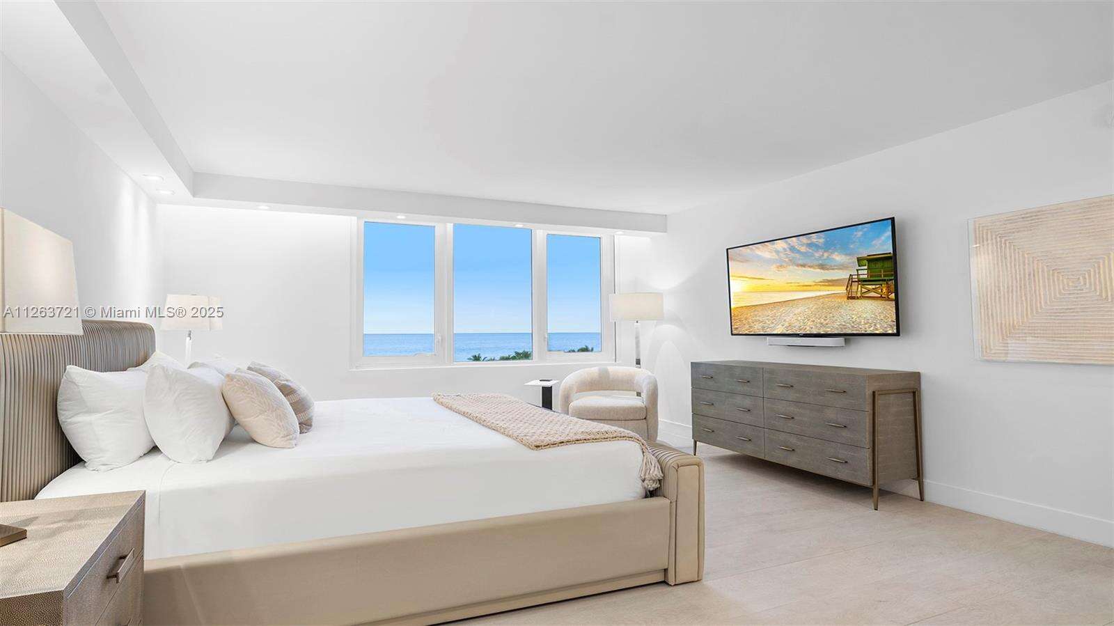 Roney Palace at 2301 Collins Ave, Miami Beach, FL 33139 - For Rent photo 27