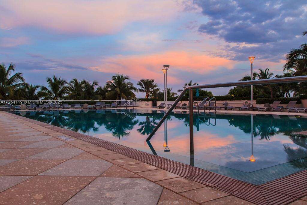 Decoplage at 100 Lincoln Rd, Miami Beach, FL 33139 - For Rent photo 1