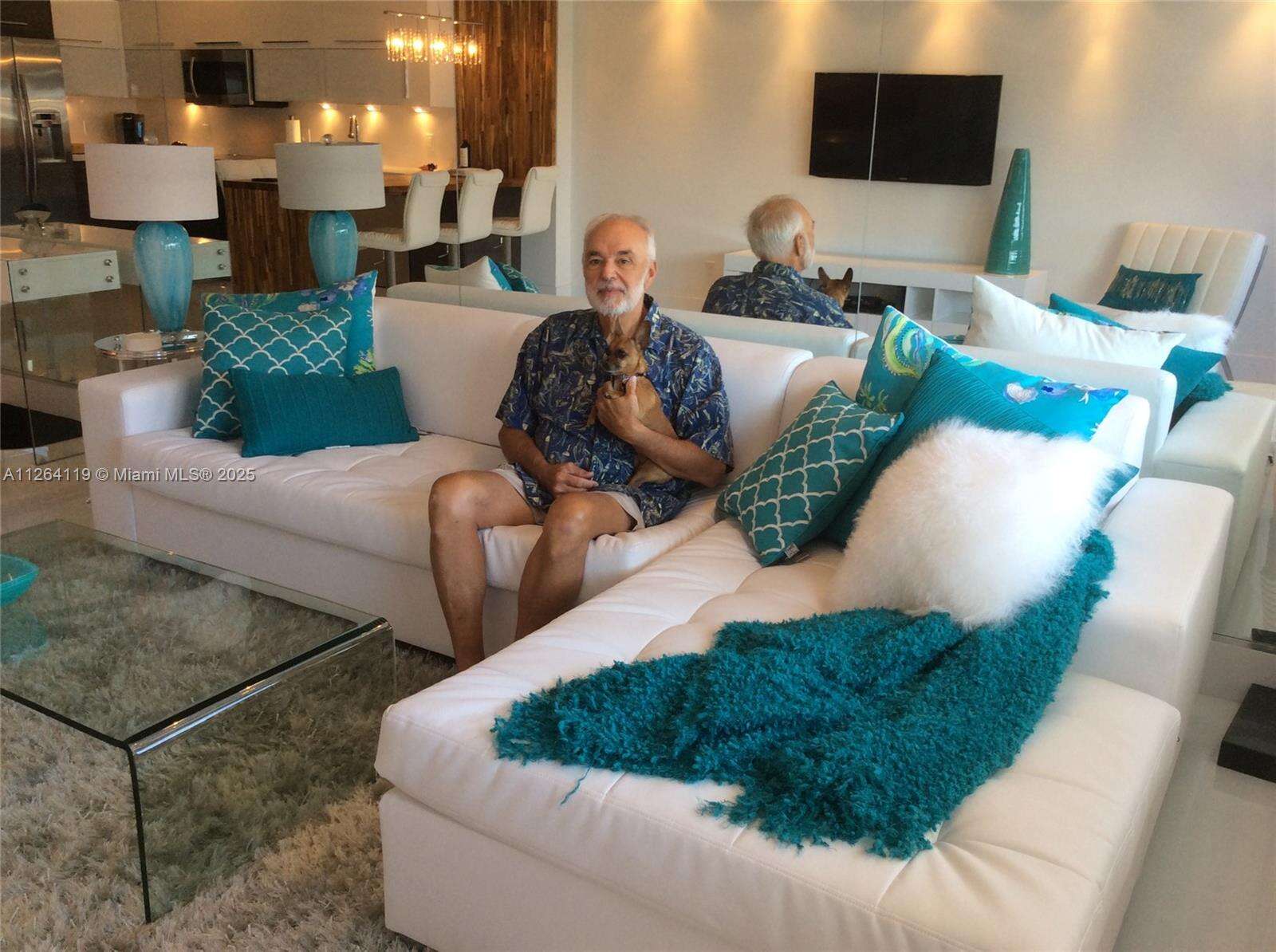 Decoplage at 100 Lincoln Rd, Miami Beach, FL 33139 - For Rent photo 21