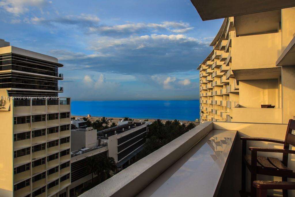 Decoplage at 100 Lincoln Rd, Miami Beach, FL 33139 - For Rent photo 8