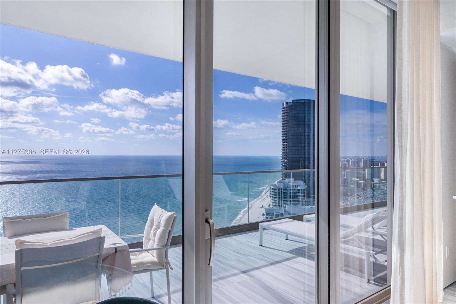 Armani Casa at 18975 Collins Ave, Sunny Isles Beach, FL 33160 - For Rent photo 11