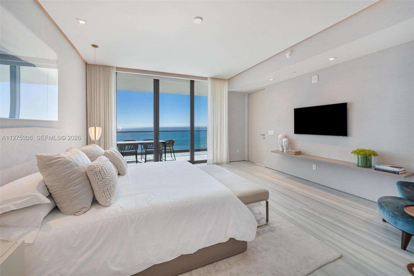 Armani Casa at 18975 Collins Ave, Sunny Isles Beach, FL 33160 - For Rent photo 18
