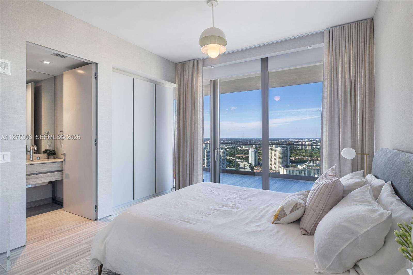 Armani Casa at 18975 Collins Ave, Sunny Isles Beach, FL 33160 - For Rent photo 31