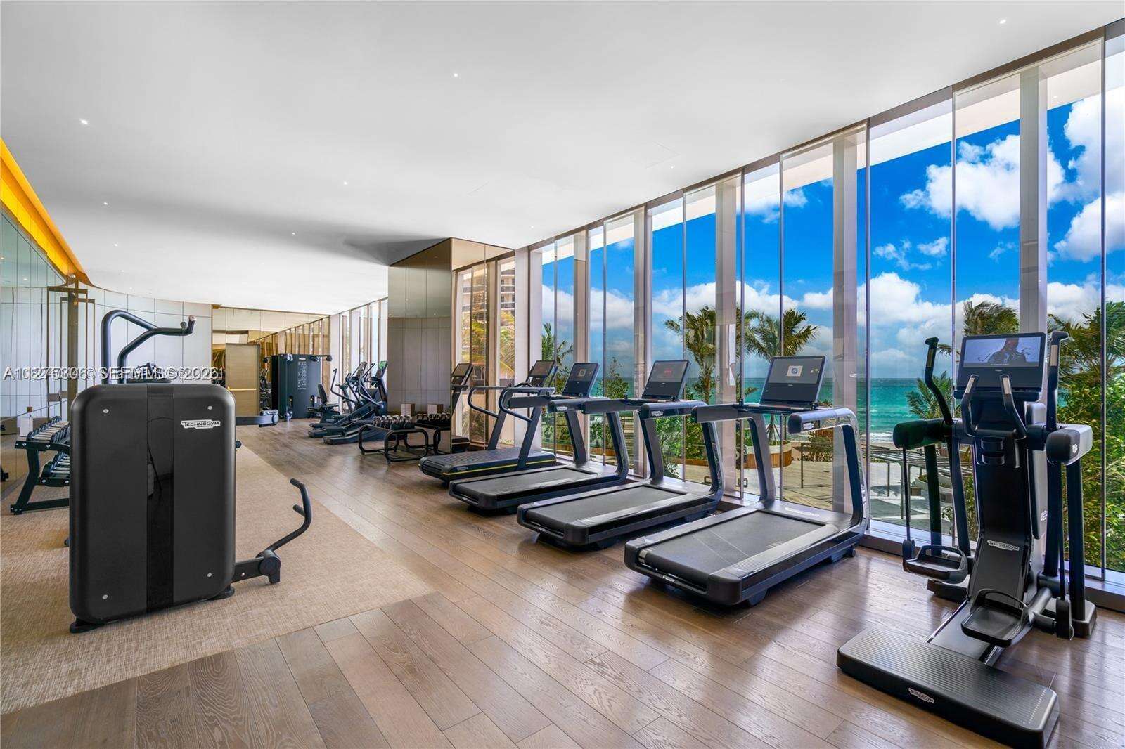 Armani Casa at 18975 Collins Ave, Sunny Isles Beach, FL 33160 - For Rent photo 52