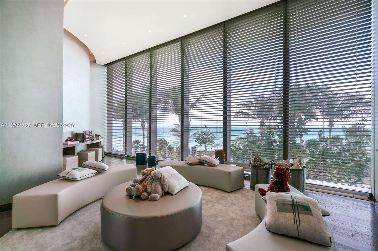 Armani Casa at 18975 Collins Ave, Sunny Isles Beach, FL 33160 - For Rent photo 59