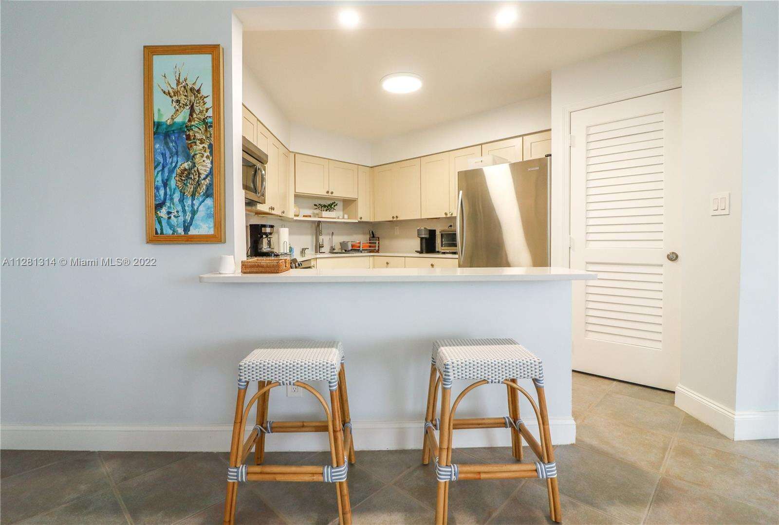 Seacoast 5151 at 5161 Collins Ave, Miami Beach, FL 33140 - For Rent photo 7